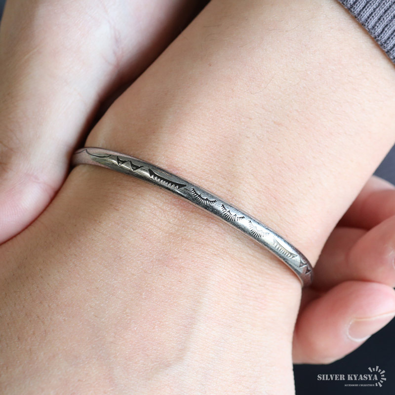 ステンレス アンティークバングル インディアンバングル ナバホ