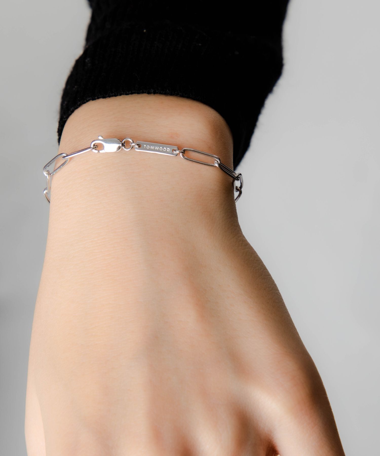 トムウッド TOM WOOD B01051NA01925 ブレスレット Box Bracelet メンズ