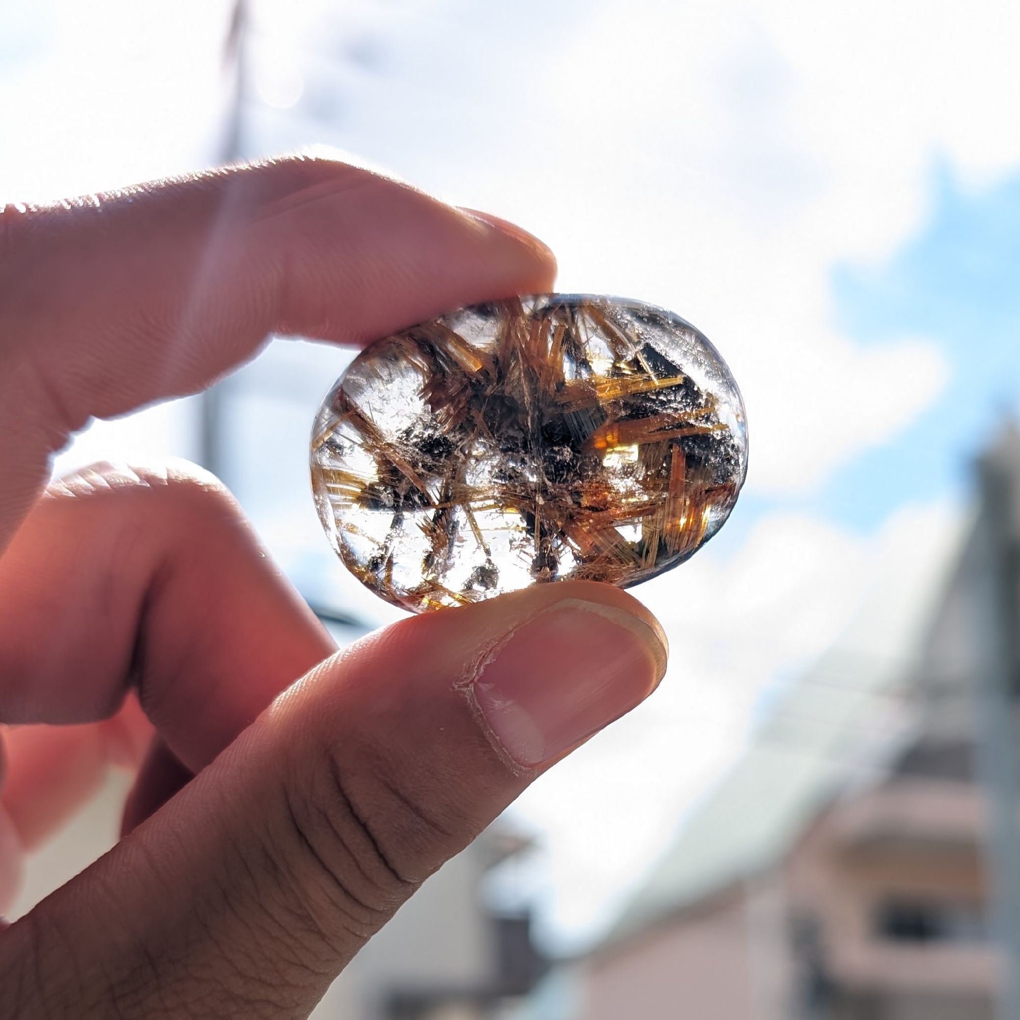 放射パワーがハンパない！！］一点物 レインボー 太陽放射ルチル gTZ1