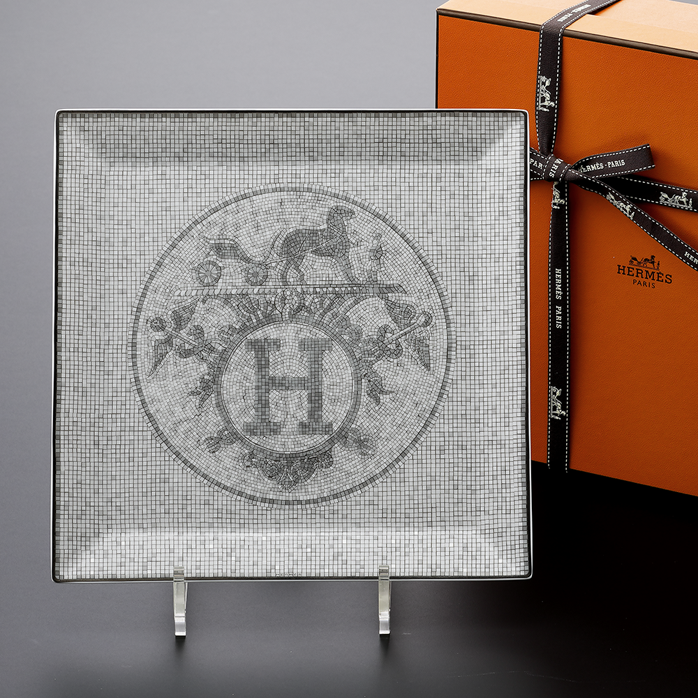 HERMES エルメス モザイクヴァンキャトル プラチナ 23cm カレ プレート