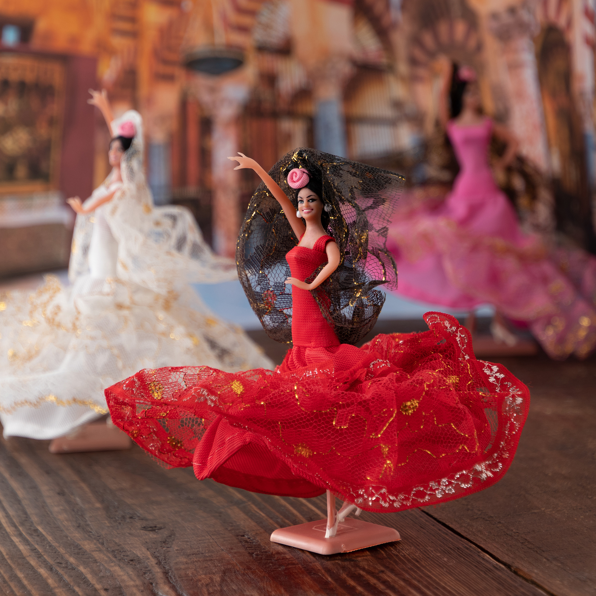 スペイン製 フラメンコドール フラメンコ衣装 レッド 人形 Marin社