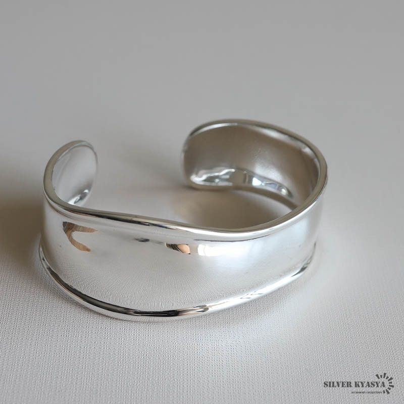 ワイドバングル シルバー925 なめらかウェーブバングル レディース