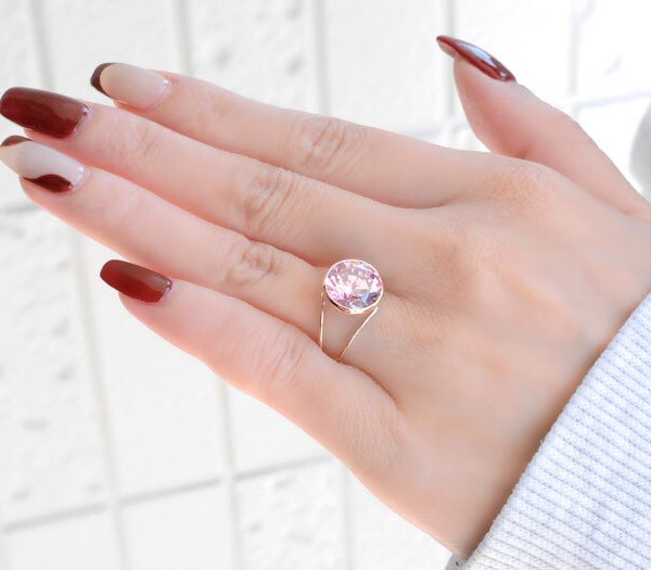 k10 リング レディース ピンクキュービックジルコニア 人工石 ピンク色