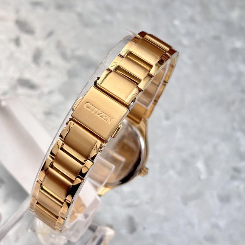 CITIZEN レディース腕時計 ソーラー人気 新品 ゴールド ダイヤモンド