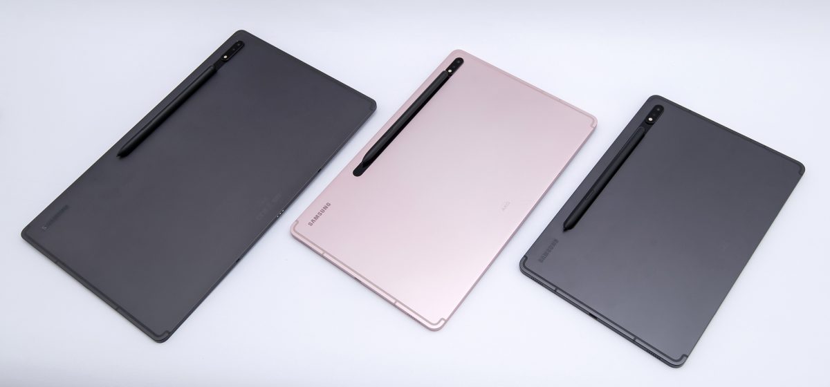 螢幕史上最大！開箱Galaxy Tab S8 Ultra 外觀、規格懶人包| 雲爸的私處