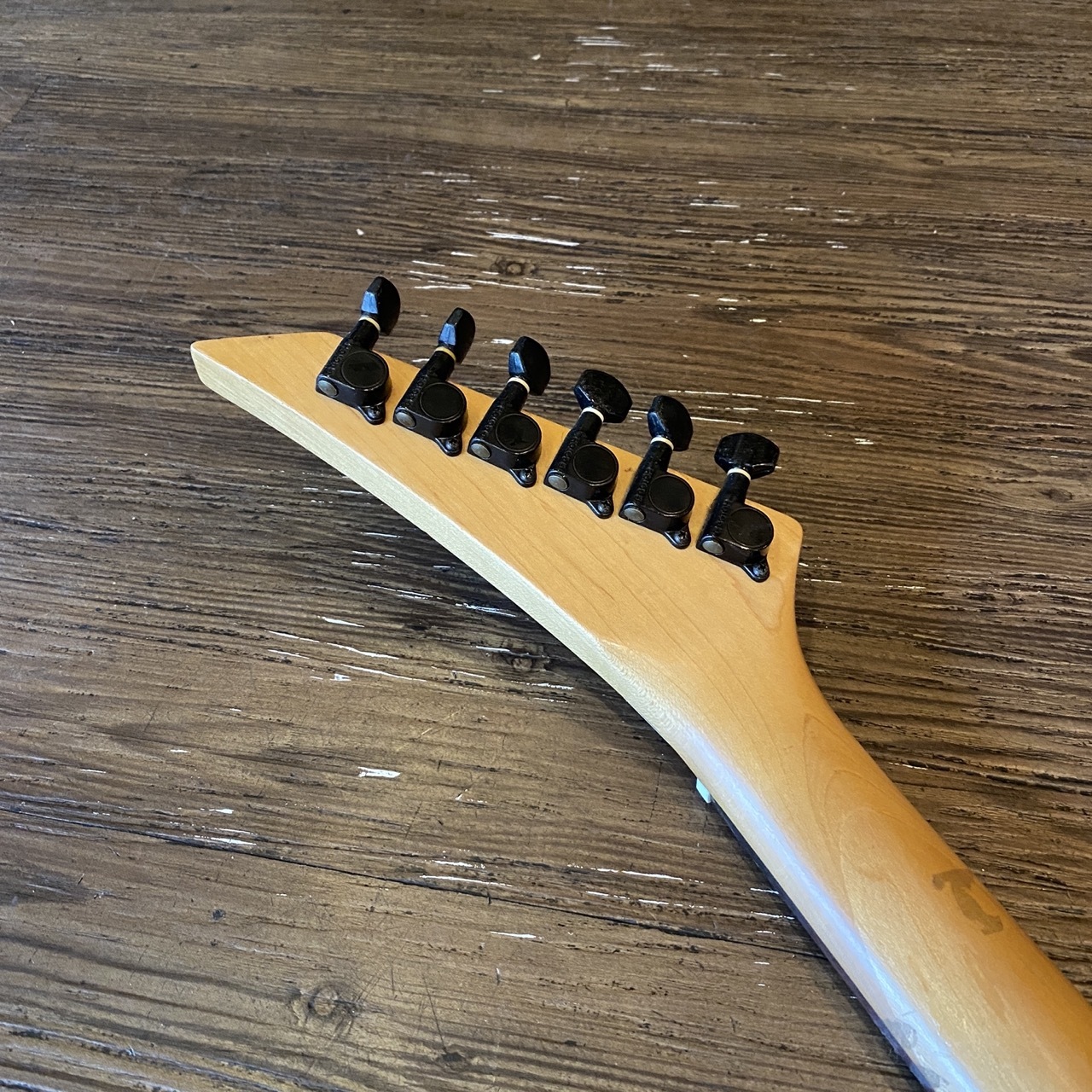 FERNANDES Limited Edition Electric Guitar（中古/送料無料）【楽器