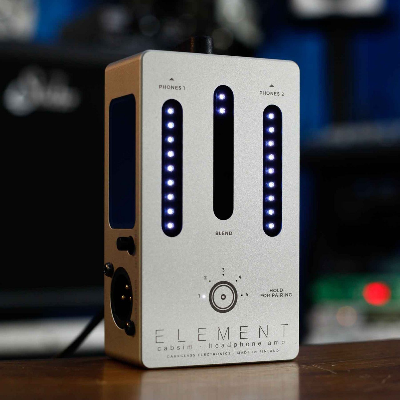 Darkglass Electronics ELEMENT Cabsim・Headphone amp【展示品特価