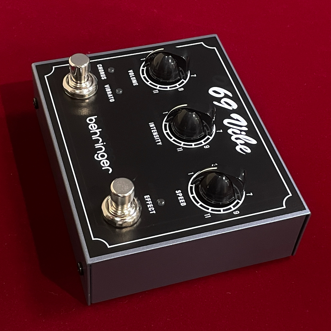 BEHRINGER 69 VIBE （新品/送料無料）【楽器検索デジマート】