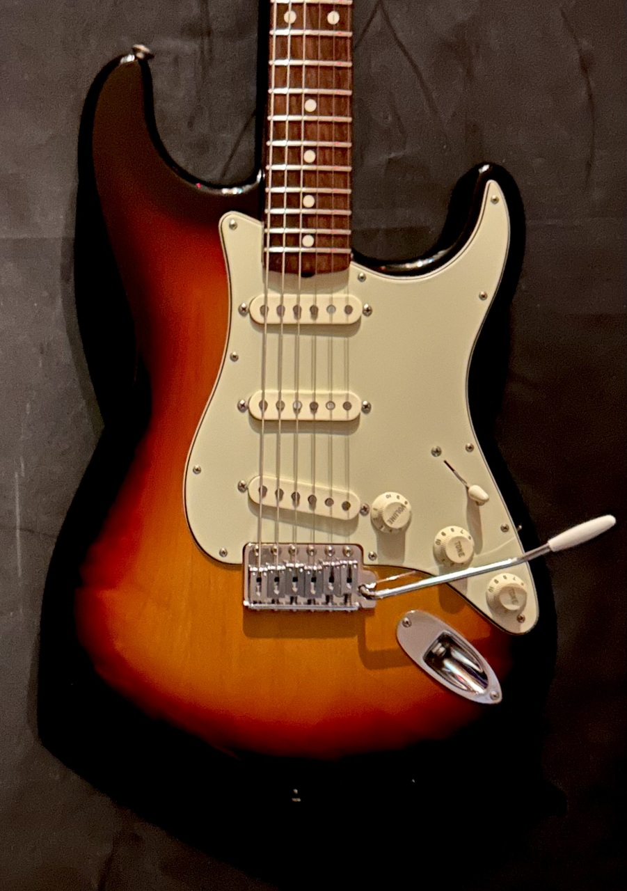 Fender Made in Mexico Classic Series '60s Stratocaster（中古