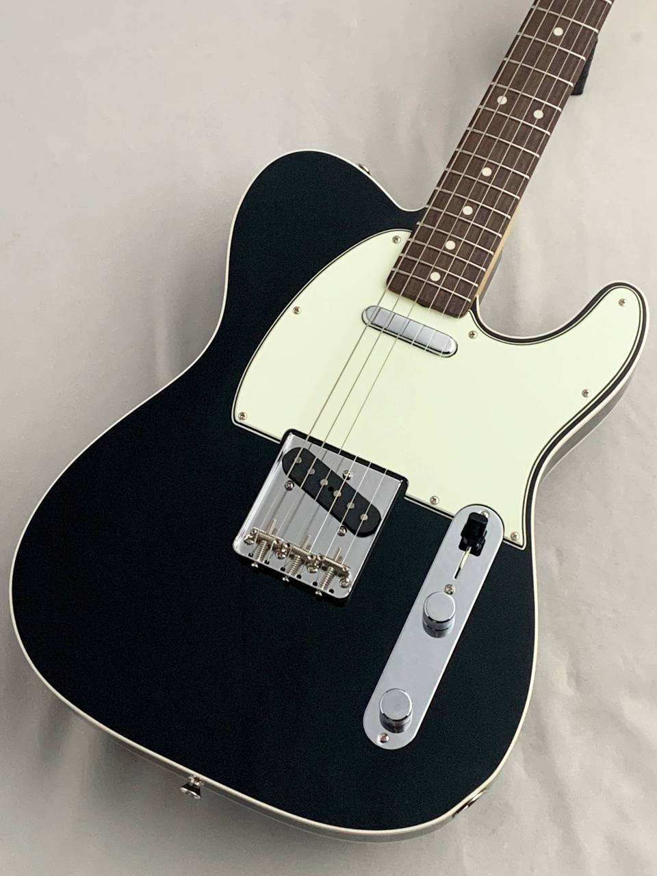 Vanzandt TLV-R2 / Black #10175【3.32kg】（新品）【楽器検索デジマート】