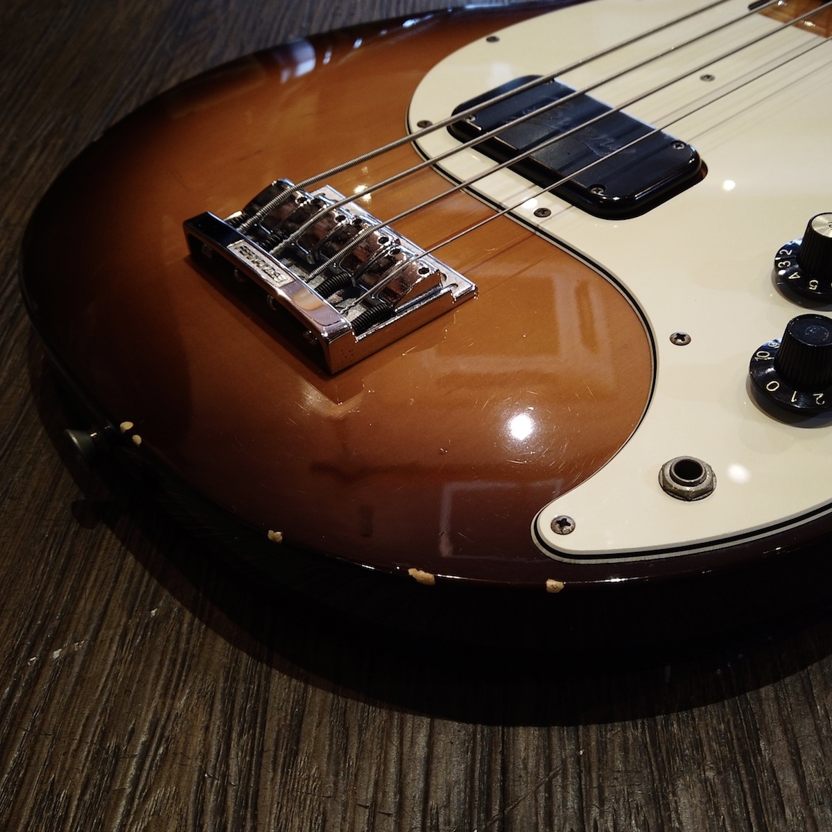 Burny (Fernandes) LSB-65 レスポールタイプ Electric Bass エレキ