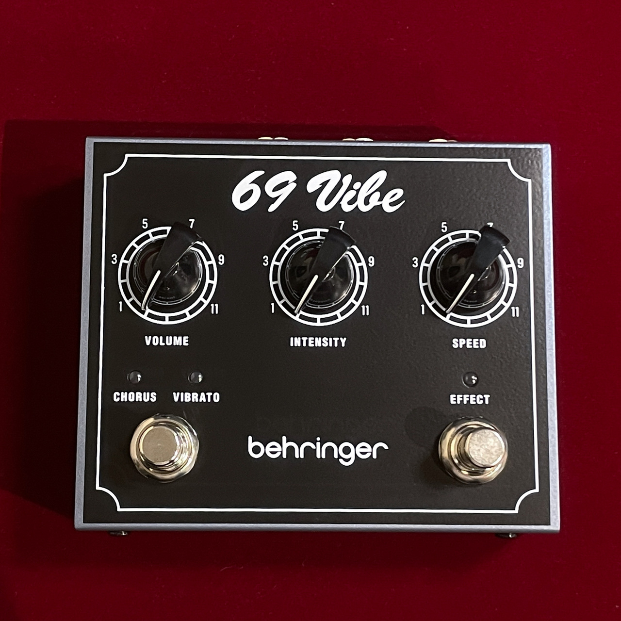BEHRINGER 69 VIBE （新品/送料無料）【楽器検索デジマート】