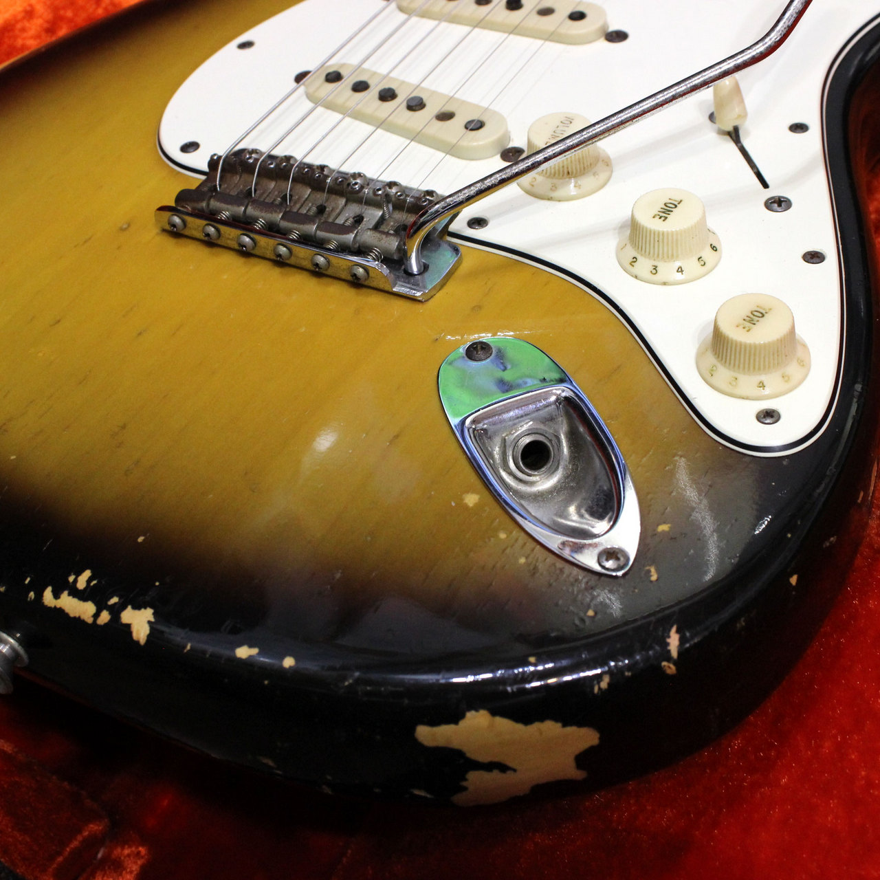 Fender Stratocaster with synchronized toremolo ラージヘッドヘッド