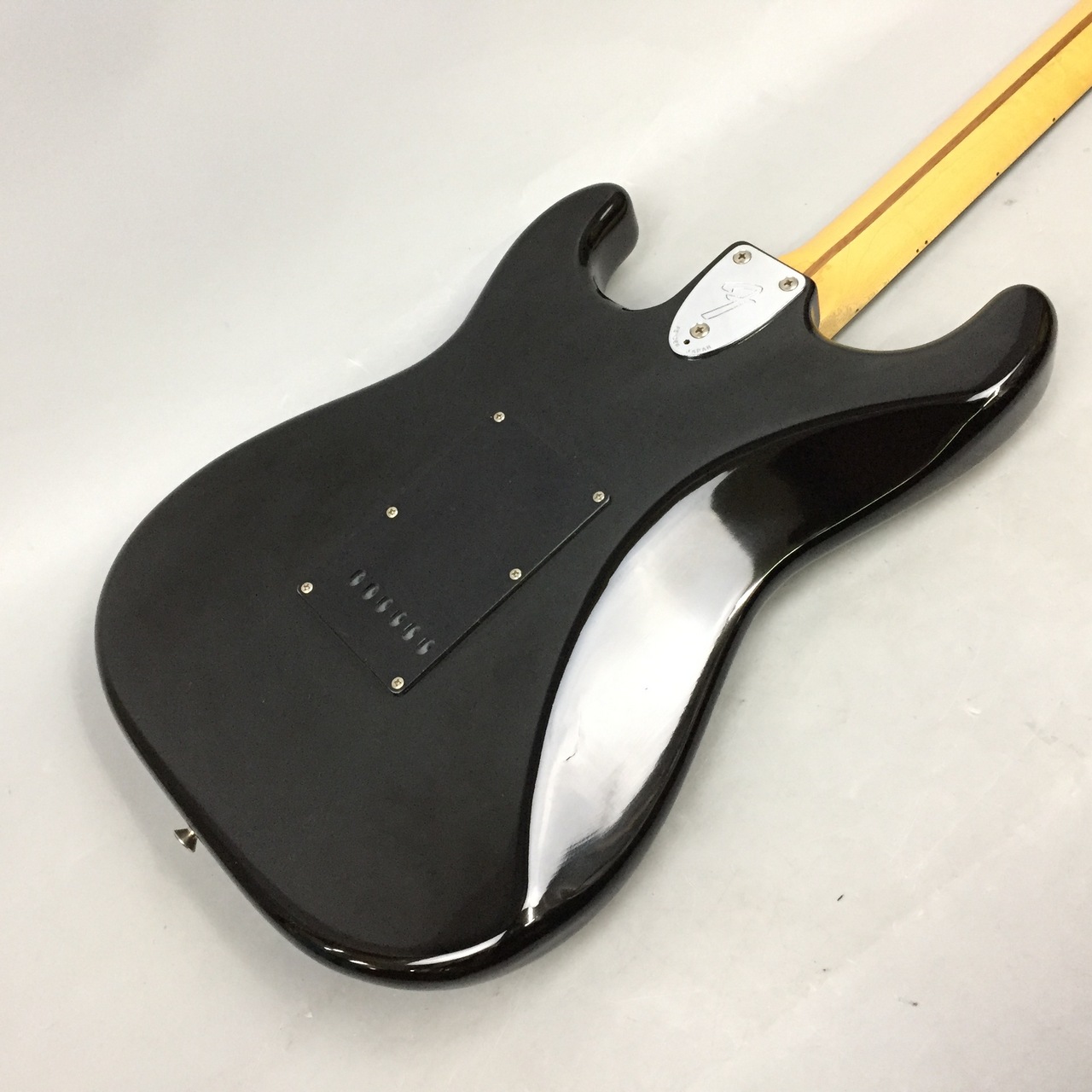 Fender Japan ST72-55(CST-50R) Black Eシリアル 1987年製（中古/送料