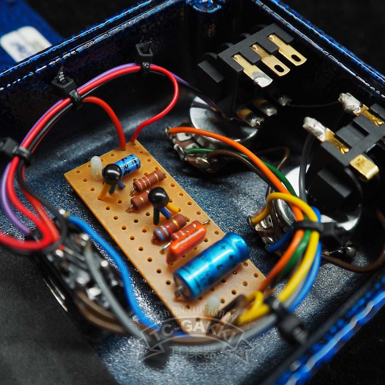 D.A.M (Differential Audio Manifestationz) HEAD BUZZ (BC209)（中古