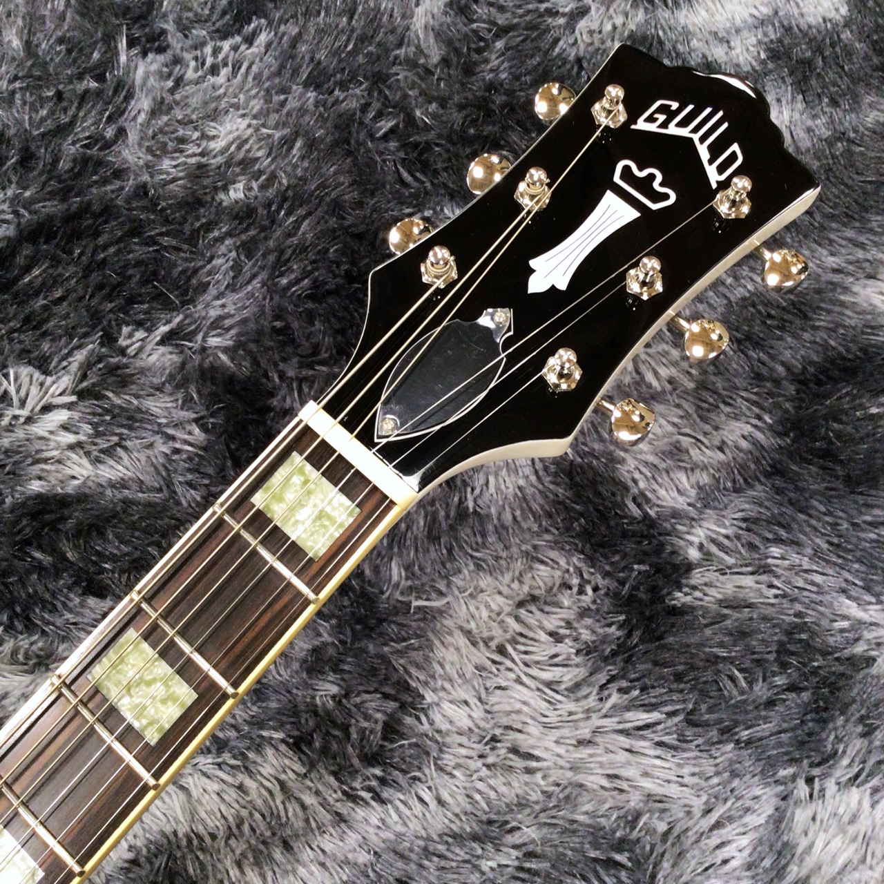 GUILD Starfire V Snow Crest White -Newark St. Collection-【特価