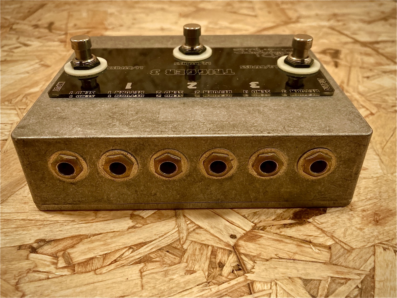 Studio Daydream trigger3 【尾張一宮店】（中古）【楽器検索デジマート】