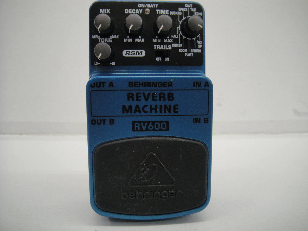 BEHRINGER REVERB MACHINE RV600（中古/送料無料）【楽器検索デジマート】
