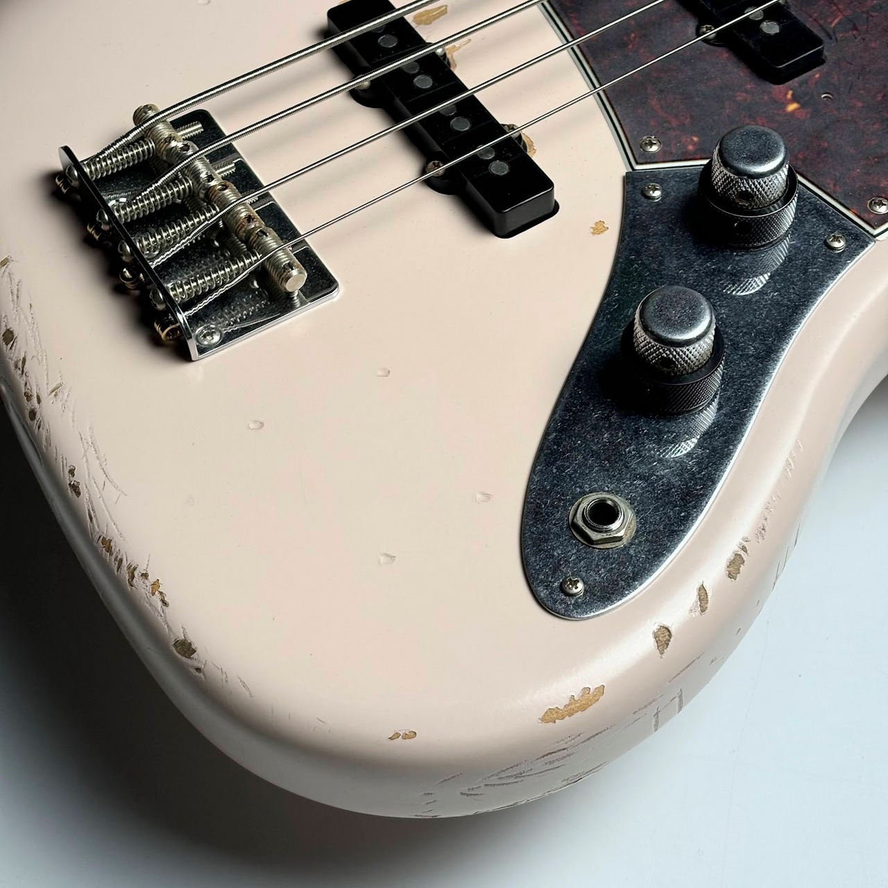 Fender Flea Jazz Bass（新品/送料無料）【楽器検索デジマート】
