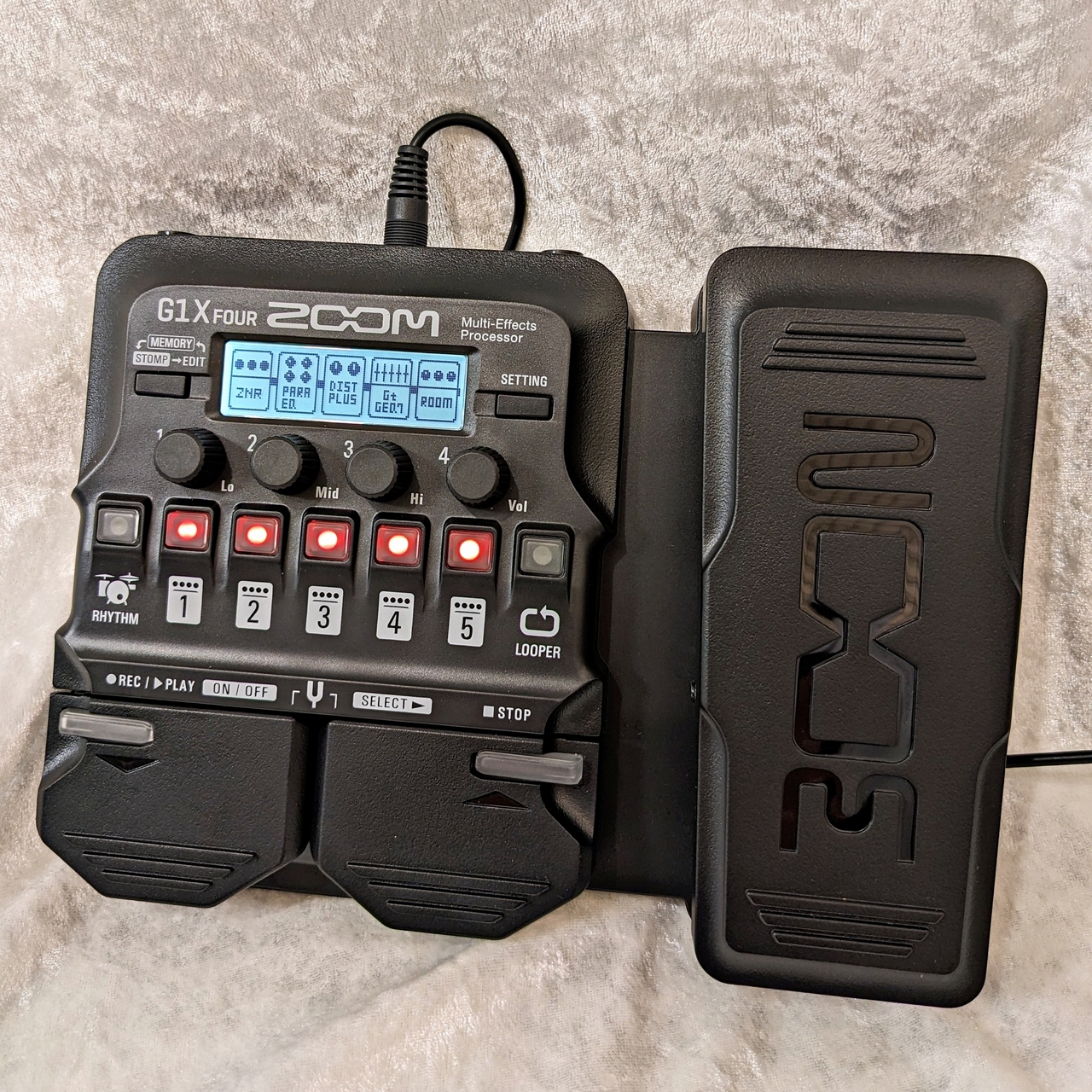 ZOOM G1X FOUR（新品）【楽器検索デジマート】