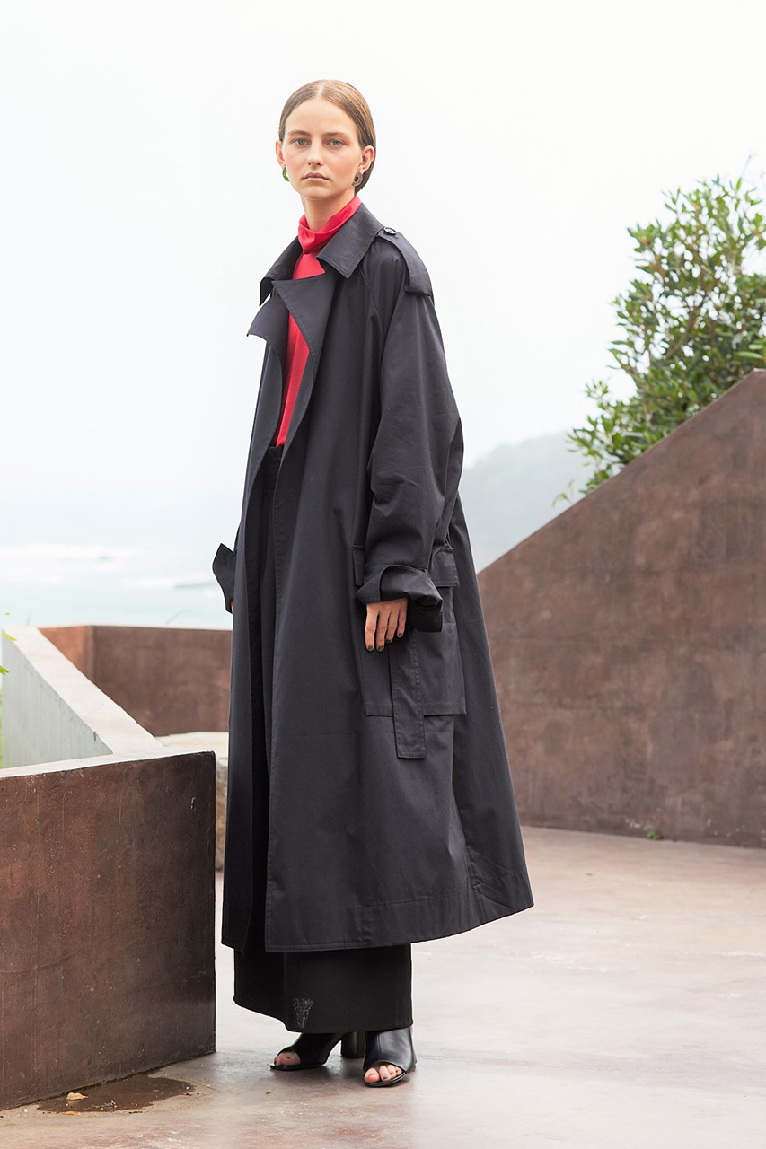 POSTELEGANT/ポステレガント｜大人の余裕を感じるドラマティックな