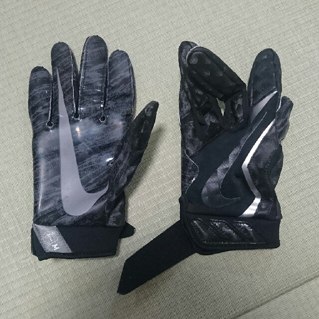 NIKE - ナイキアメフトグローブの通販 by ちゅんちゃん's shop｜ナイキ