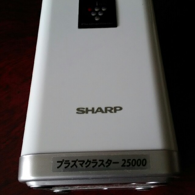 SHARP - SHARPプラズマクラスターイオン発生機IG-B20-Wの通販 by めた