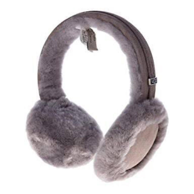 UGG - UGG イヤーマフ ヘッドホンの通販 by krsc's shop｜アグならラクマ