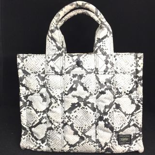 HEADPORTERのフリマアイテム一覧