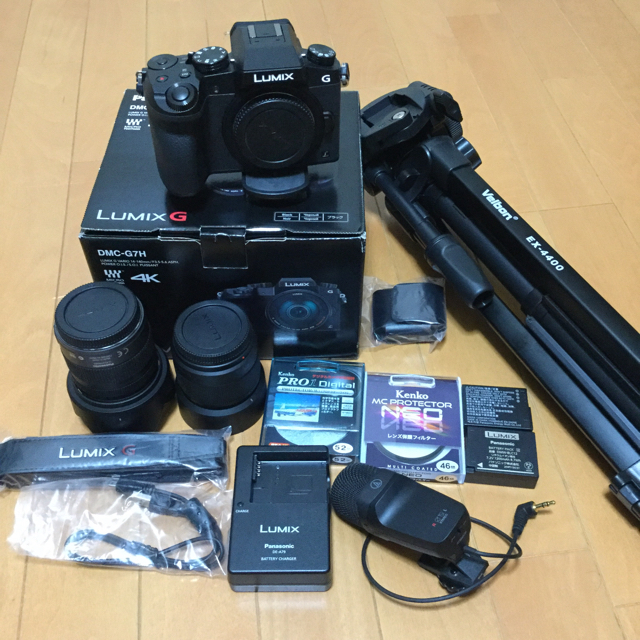LUMIX ミラーレス一眼カメラ ルミックス G7＋レンズ2本セット