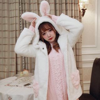 LIZ LISA（毛皮/ファーコート）のフリマアイテム一覧