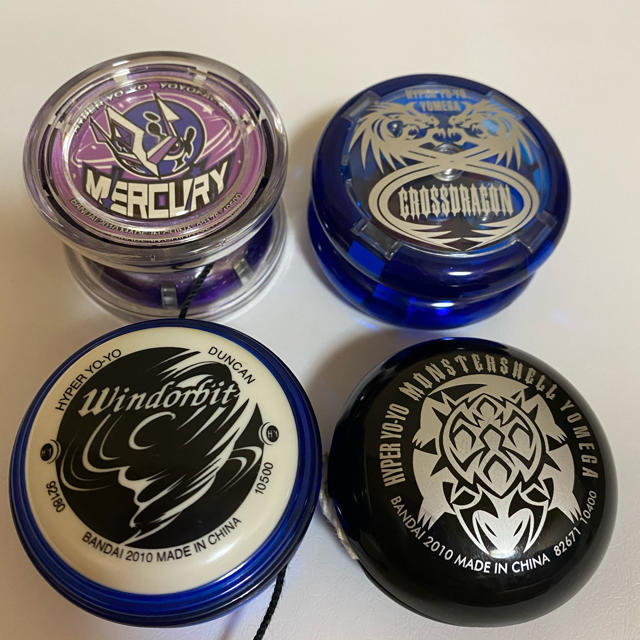 ハイパーヨーヨー4個 スーパートリックブックの通販 by ミニー☆'s