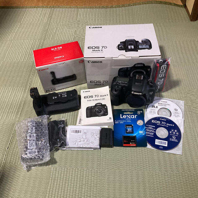 Canon - hiroty77様専用Canon EOS 7D Mark IIバッテリーグリップの通販