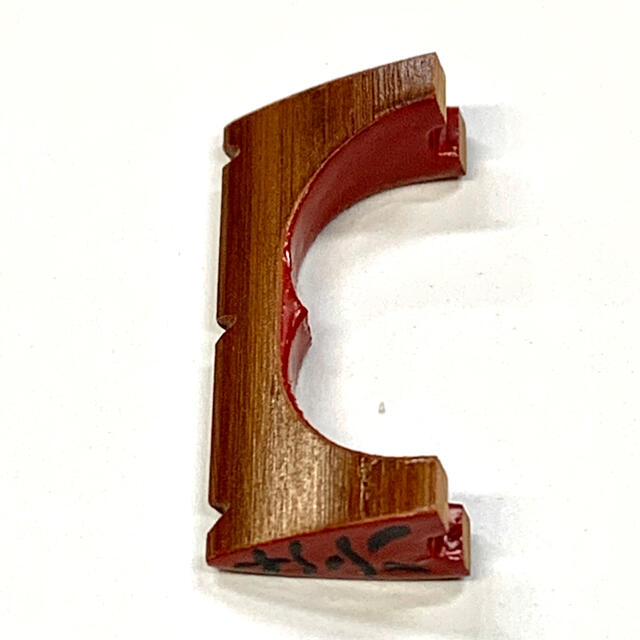 沖縄三線用 高級ウマ 赤馬 の通販 by C.E.O.2000's shop｜ラクマ