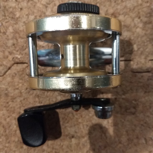 DAIWA - ダイワ コロネット2 ヴィンテージリール オールドリール 穴