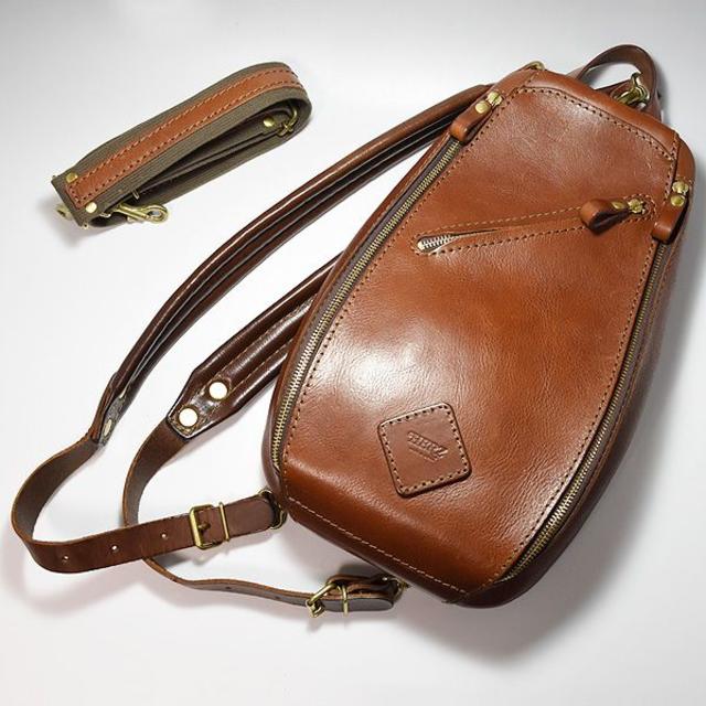 HERZ - 希少 HERZ トリプルファスナーボディバッグ+リュック(F-3)の