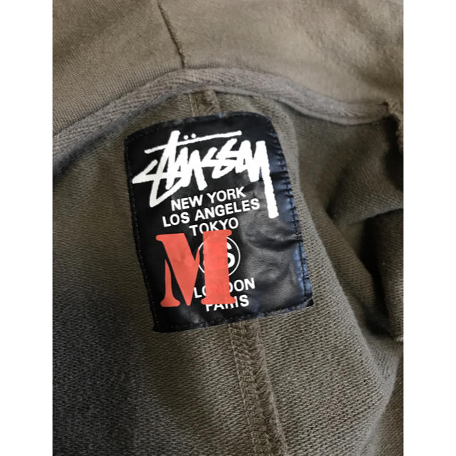 STUSSY - 【送料無料】STUSSY ジップパーカー メンズM モスグリーン