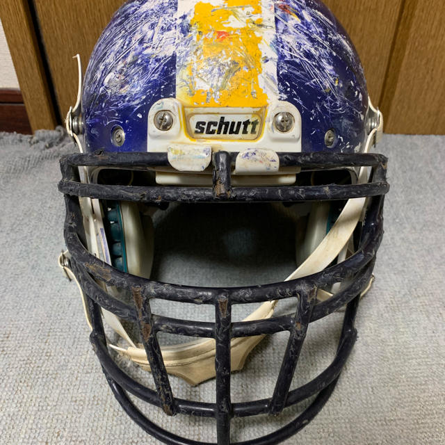 アメフト ヘルメット シャット schutt サイズMの通販 by プレマン's