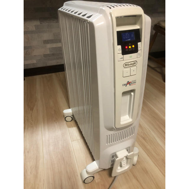 デロンギオイルヒーター 「ドラゴンデジタル」 TDD0915W（内容変更有り）