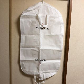 MONCLER（ショップ袋）のフリマアイテム一覧