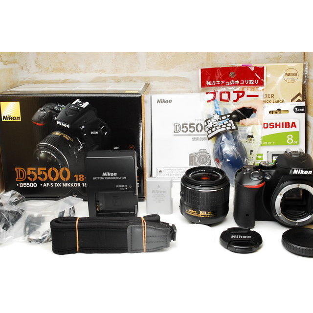 ☆Wi-Fi機能搭載☆スマホ転送可能 ☆ニコン D5500 レンズキット☆