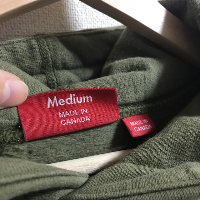 Supreme - 【Mサイズ】 supreme araki パーカー アラキ シュプリーム