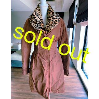 ERMANNO SCHERVINO（ダウンコート）のフリマアイテム一覧