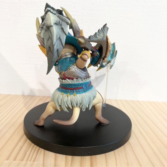 CAPCOM - ＊注意＊モンハン アイルーフィギュア ジンオウネコの通販 by