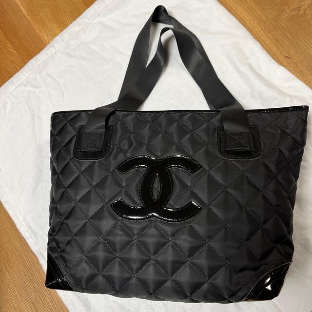 CHANEL - CHANELノベルティ キルティングトートバッグの通販 by