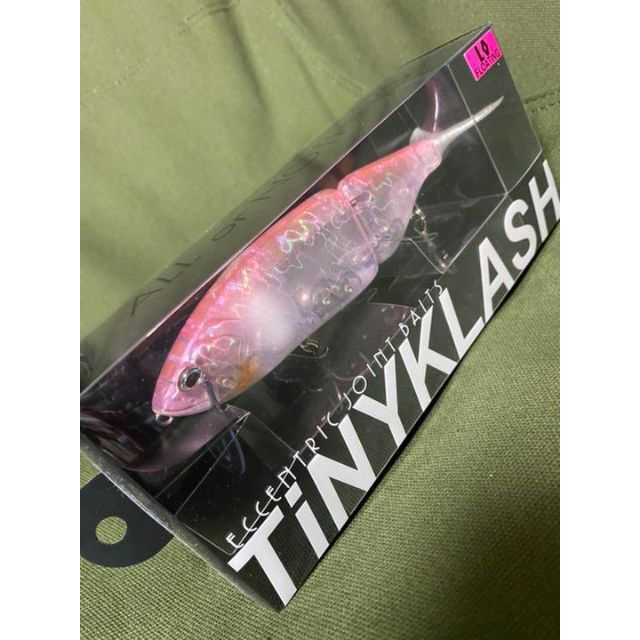 DRT タイニークラッシュ Low / フラッシュピンク 【公式通販】