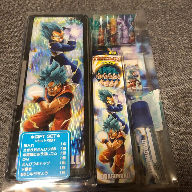 ドラゴンボール文房具セットの通販 by ミカン's shop｜ラクマ