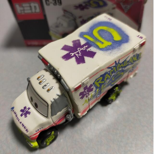 Takara Tomy - カーズ トミカ C-39 ドクター・ダメージ (スタンダード