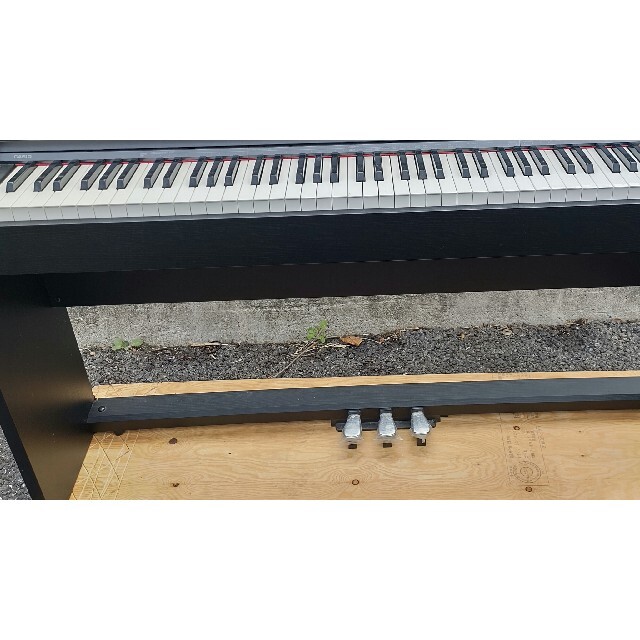 CASIO - 送料込みCASIO 電子ピアノ PX-735 2011年製 超美品の通販 by