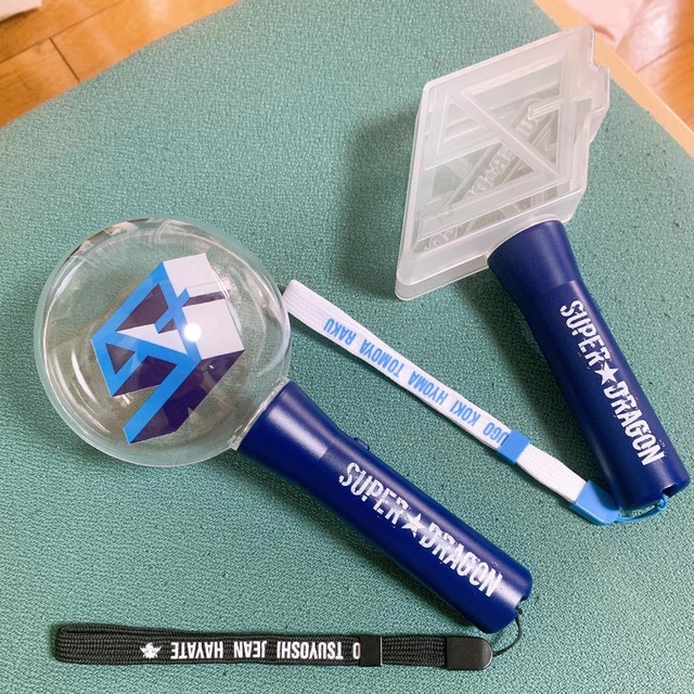 SUPER☆DRAGON ペンライト 2本セットの通販 by runa｜ラクマ